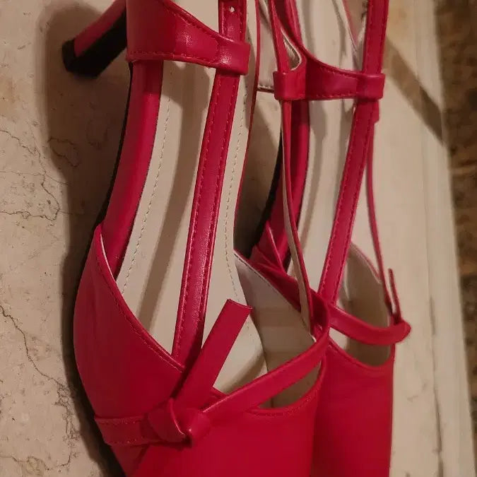 [BUNJANG] reddot Pumps Heel Strap Sandals Red / reddot. 펌프스 힐 스트랩 샌들 레드