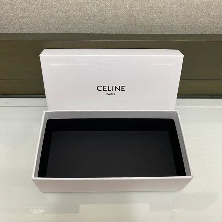 [BUNJANG] Celine Box / 셀린느 박스