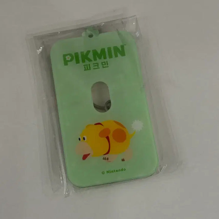 [BUNJANG] Pikmin Card Holder Keychain / CU 피크민 카드홀더 키링