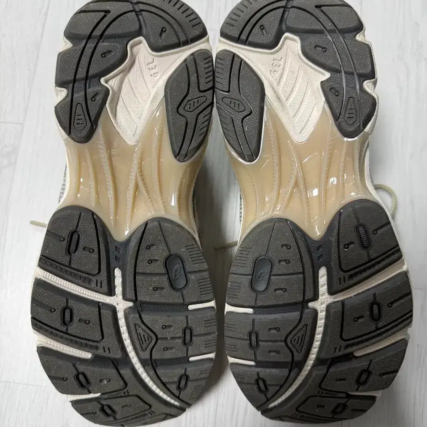 [BUNJANG] Asics GT2160 Sneakers / 아식스 GT2160 시멘트그레이/그라파이트