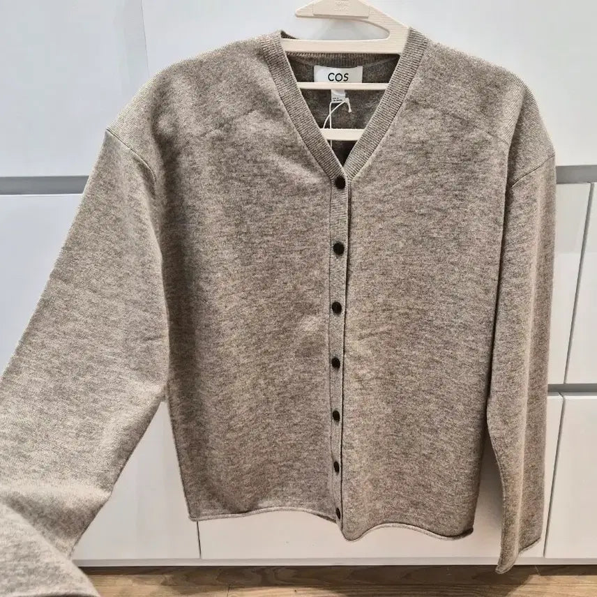 [BUNJANG] COS Knit Sweater / cos 니트 새상품
