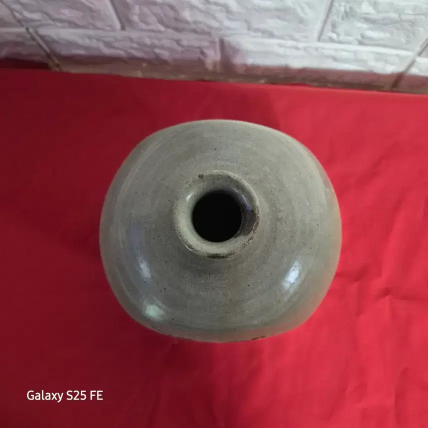 [BUNJANG] Buncheong Iron-Painted Flattened Vase / 분청 철화문 편병