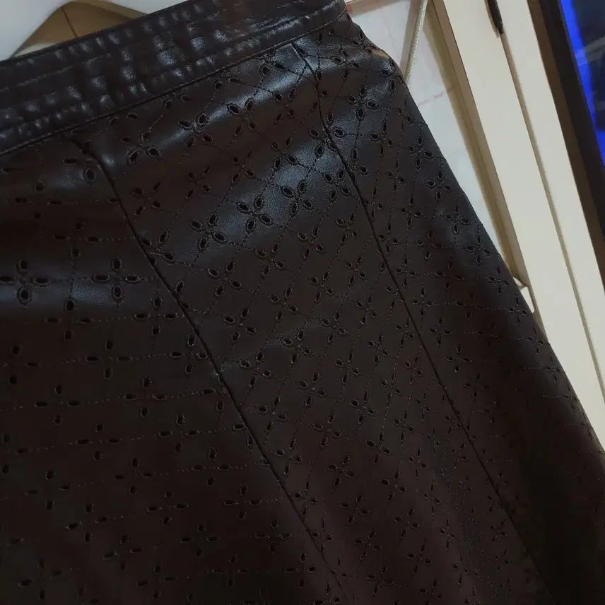[BUNJANG] Leather Long Skirt / 레더스커트 롱스커트/55 브라운 블랙