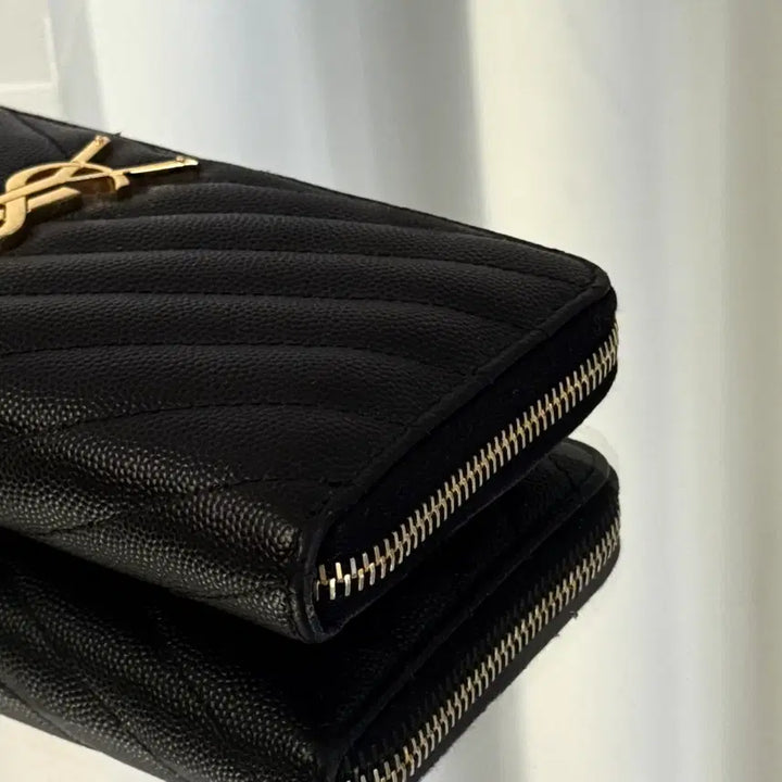 [BUNJANG] Yves Saint Laurent Compact Zip Around Long Wallet / 입생로랑 지퍼돌이 컴팩트 장지갑