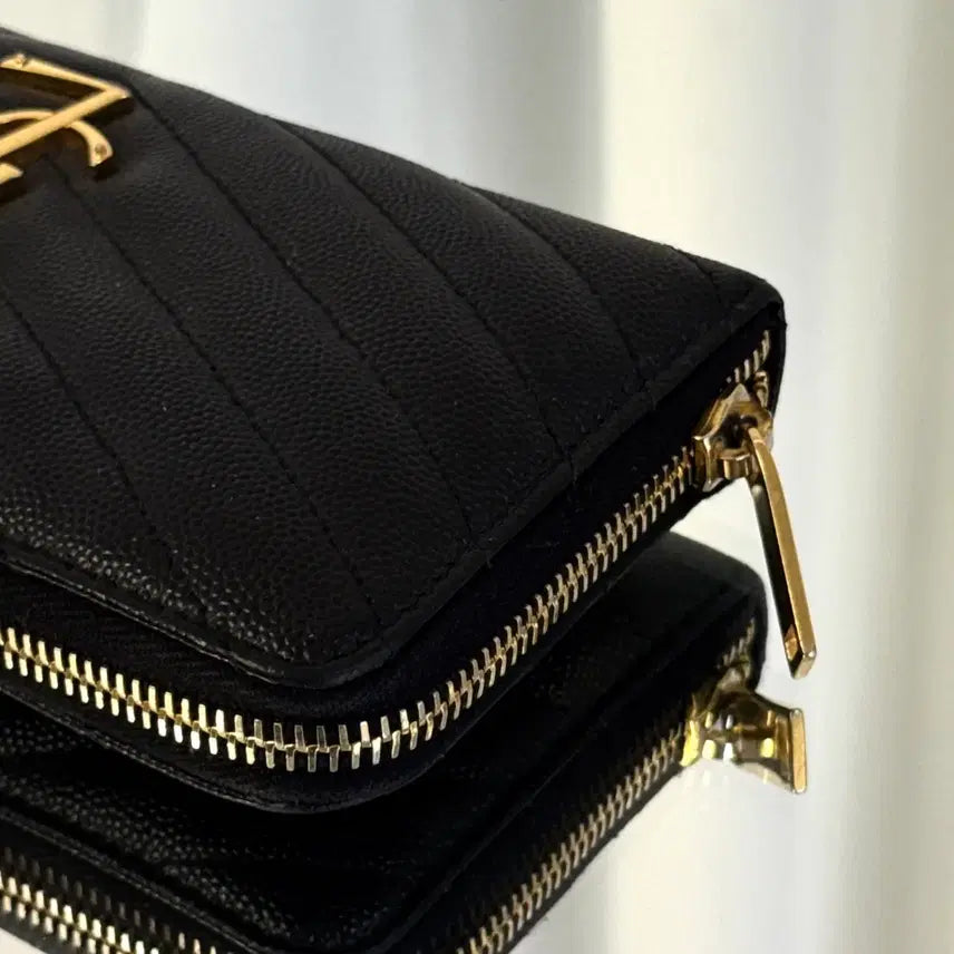 [BUNJANG] Yves Saint Laurent Compact Zip Around Long Wallet / 입생로랑 지퍼돌이 컴팩트 장지갑