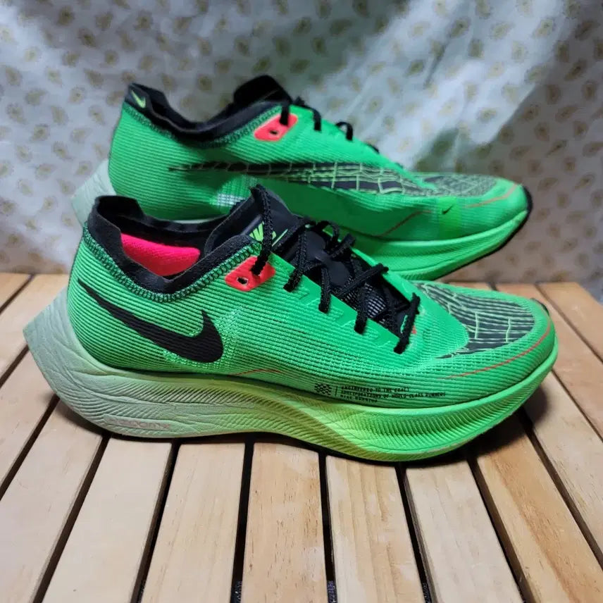 [BUNJANG] Nike ZoomX Vaporfly NEXT% 2 Running Shoes / 나이키 줌X 베이퍼플라이 넥스트% 2 러닝화 270 (실착265)