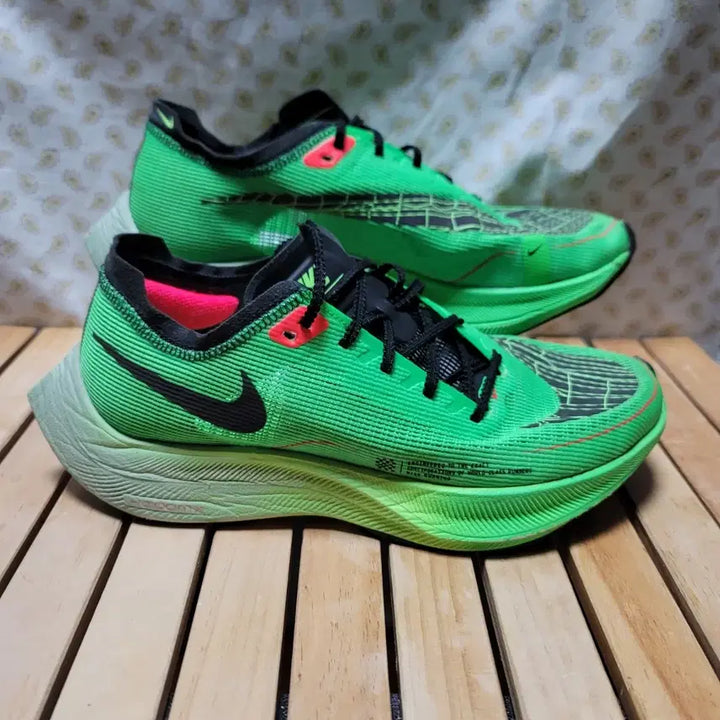 [BUNJANG] Nike ZoomX Vaporfly NEXT% 2 Running Shoes / 나이키 줌X 베이퍼플라이 넥스트% 2 러닝화 270 (실착265)