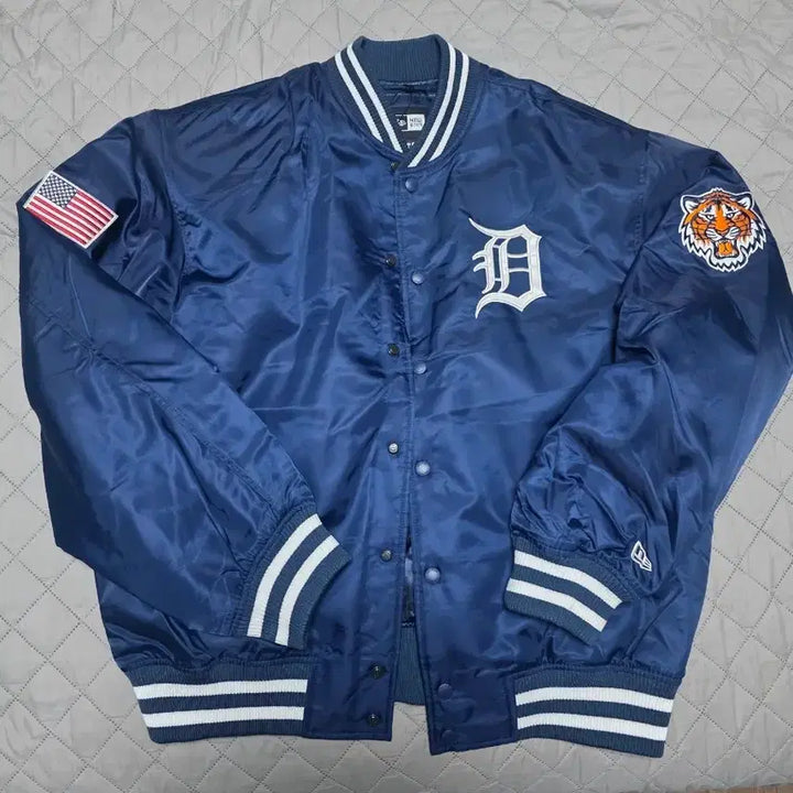 [BUNJANG] New Era Detroit Tigers Stadium Jacket / [XL] 뉴에라 디트로이트 타이거즈 스타디움 자켓 새상품