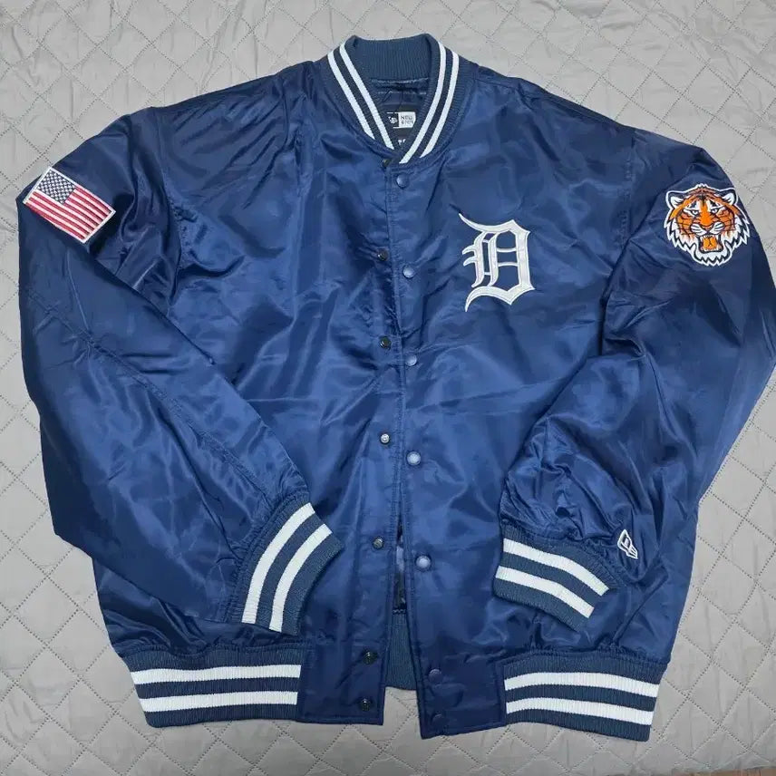 [BUNJANG] New Era Detroit Tigers Stadium Jacket / [XL] 뉴에라 디트로이트 타이거즈 스타디움 자켓 새상품