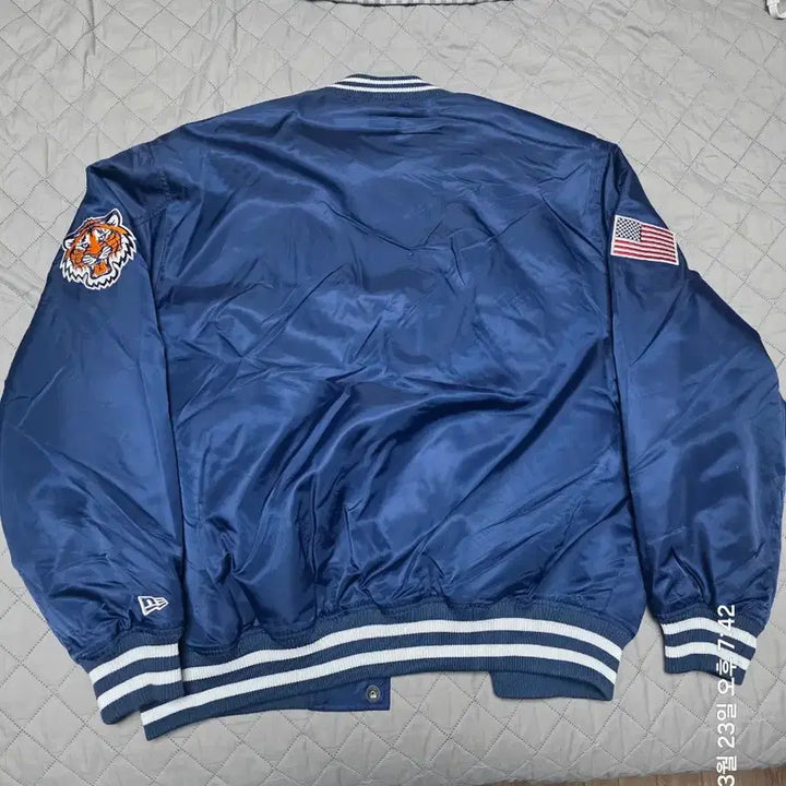 [BUNJANG] New Era Detroit Tigers Stadium Jacket / [XL] 뉴에라 디트로이트 타이거즈 스타디움 자켓 새상품