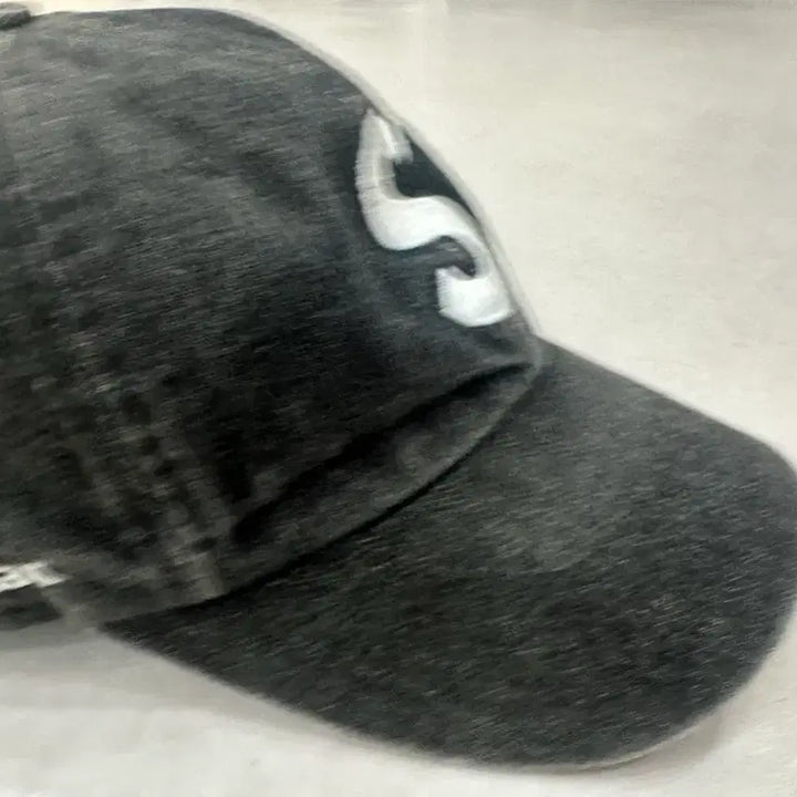 [BUNJANG] Supreme Kevlar Denim S Logo 6-Panel Cap / 슈프림 케블라 데님 S 로고 6-패널 캡 블랙 - 22SS