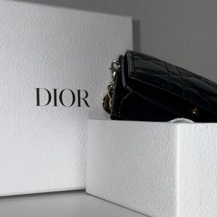 [BUNJANG] Lady Dior Cannage Mini Wallet / 레이디 디올 까나쥬 미니 지갑