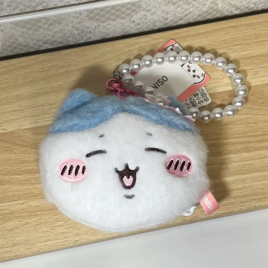 [BUNJANG] Chiikawa Miniso Cherry Blossom Series Hachiware Pouch / 치이카와 미니소 벚꽃 시리즈 파우치 하치와레 먼작귀