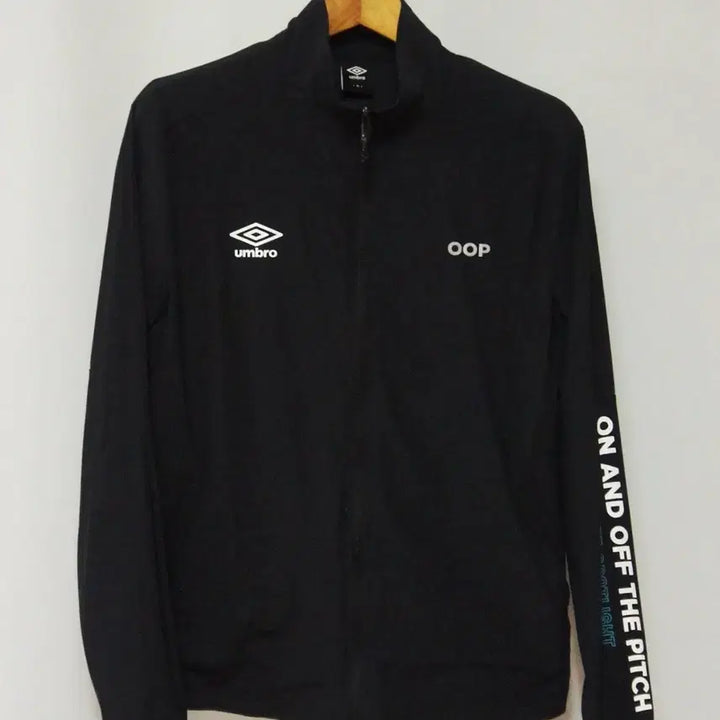 [BUNJANG] Umbro Black Training Jacket (Men&