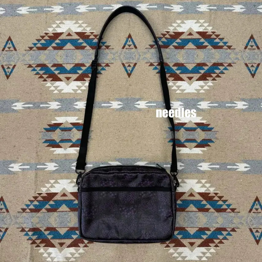 [BUNJANG] Needles PVC Papillon Sacoche Bag Purple / [OS] 니들스 PVC 빠삐옹 샤코슈백 퍼플