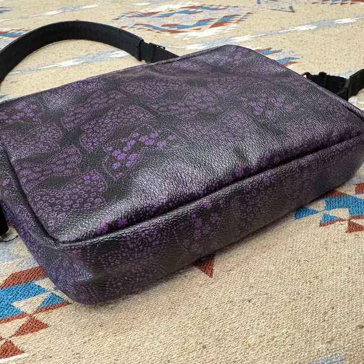 [BUNJANG] Needles PVC Papillon Sacoche Bag Purple / [OS] 니들스 PVC 빠삐옹 샤코슈백 퍼플