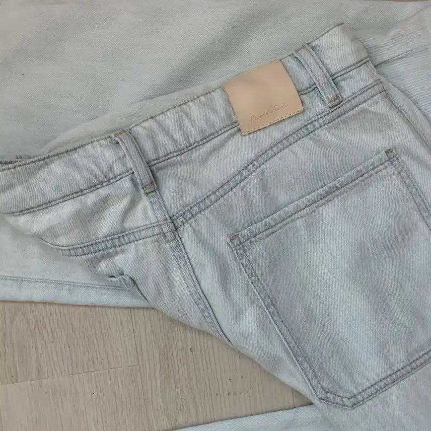 [BUNJANG] Massimo Dutti Wide Denim Pants / 마시모두띠 연청 와이드 데님 팬츠