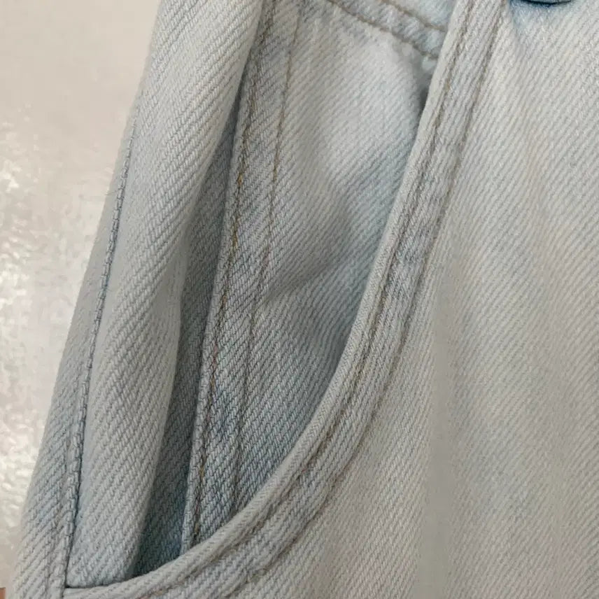 [BUNJANG] Massimo Dutti Wide Denim Pants / 마시모두띠 연청 와이드 데님 팬츠