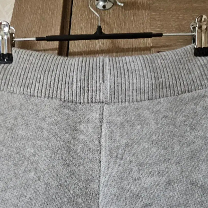 [BUNJANG] Gray Knit Shorts / 회색 니트 반바지
