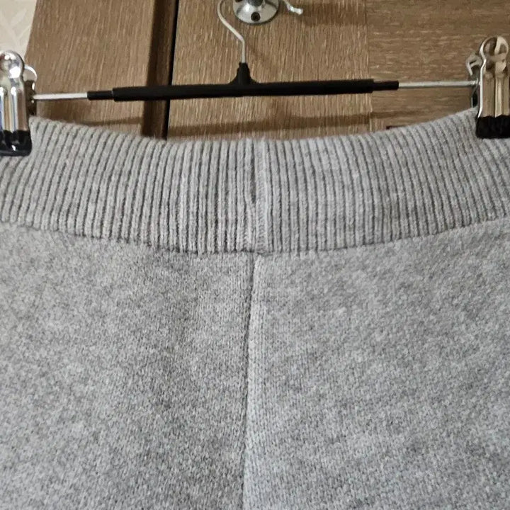 [BUNJANG] Gray Knit Shorts / 회색 니트 반바지
