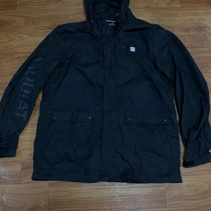 [BUNJANG] Basquiat Windbreaker Jacket / [110] 바스키아 바람막이