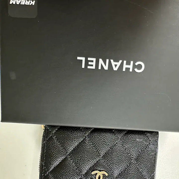 [BUNJANG] Chanel Classic Zipped Coin Purse / 샤넬 클래식 지퍼 동전지갑 그레인드 카프스킨