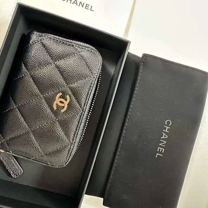 [BUNJANG] Chanel Classic Zipped Coin Purse / 샤넬 클래식 지퍼 동전지갑 그레인드 카프스킨