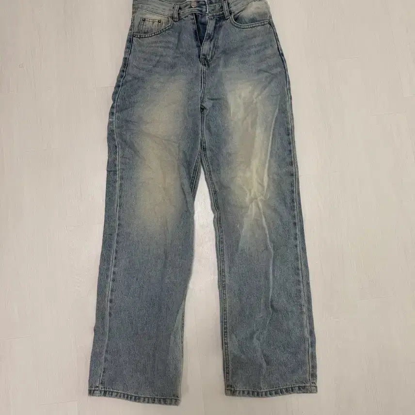 [BUNJANG] Denim Washed Jeans / 데님 워싱 청바지