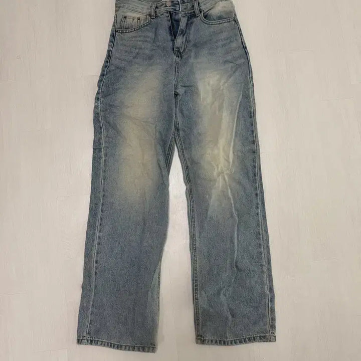 [BUNJANG] Denim Washed Jeans / 데님 워싱 청바지