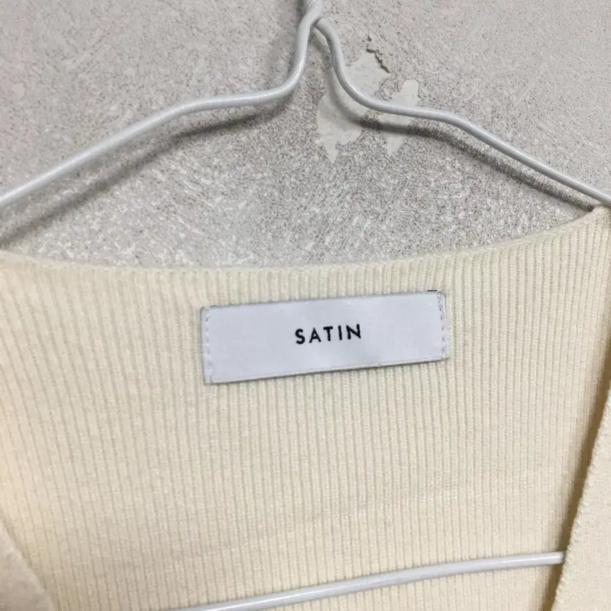 [BUNJANG] SATIN Peplum Knit Vest / SATIN 샤틴 페플럼 니트 베스트 85