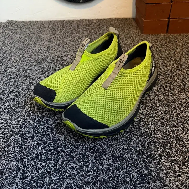 [BUNJANG] Salomon RX MOC Fluorescent Slip-on / 살로몬 RX MOC 형광 슬립온