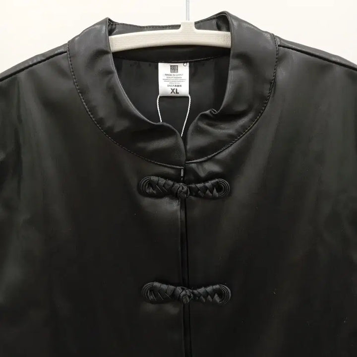 [BUNJANG] Leather Chinese Style Vest / 260318-09 가죽 중화풍 베스트