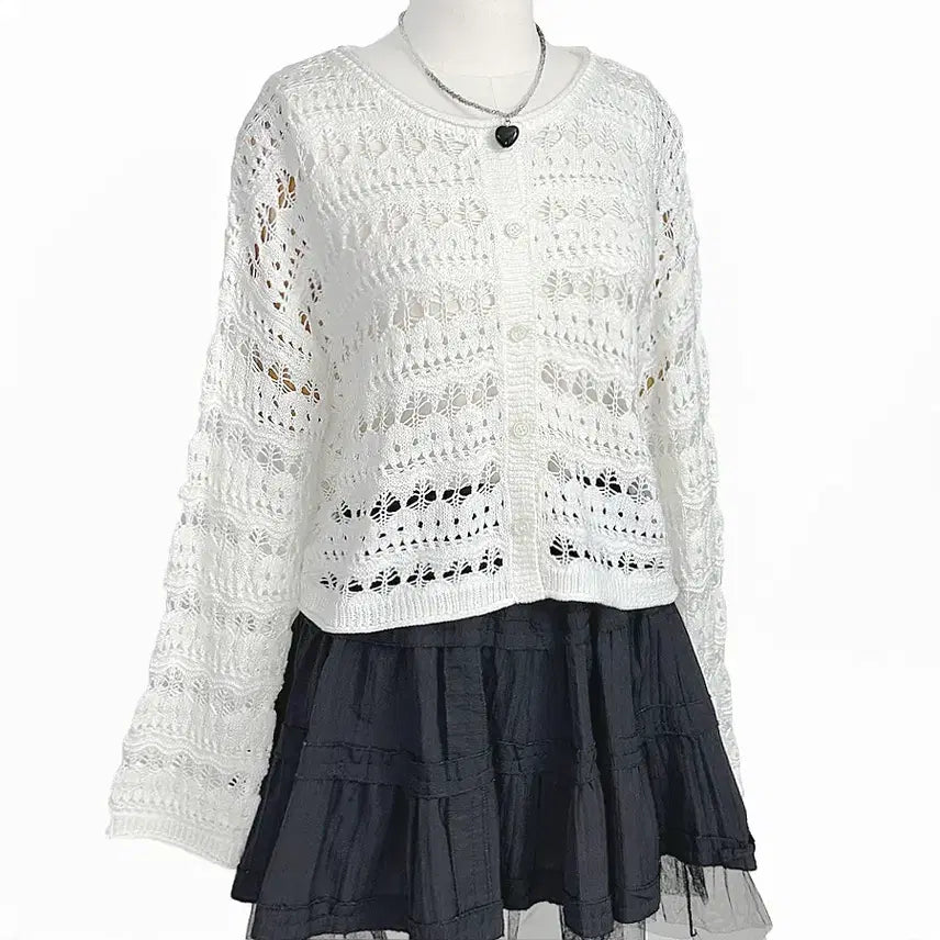 [SOLD OUT] 일본빈티지 펀칭A라인소매 와이드오버핏 가디건화이트 모리걸하구미룩갸루y2k