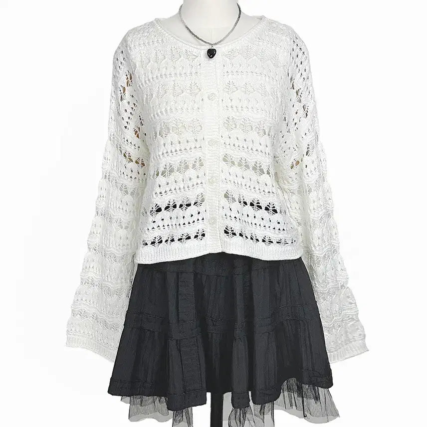 [SOLD OUT] 일본빈티지 펀칭A라인소매 와이드오버핏 가디건화이트 모리걸하구미룩갸루y2k