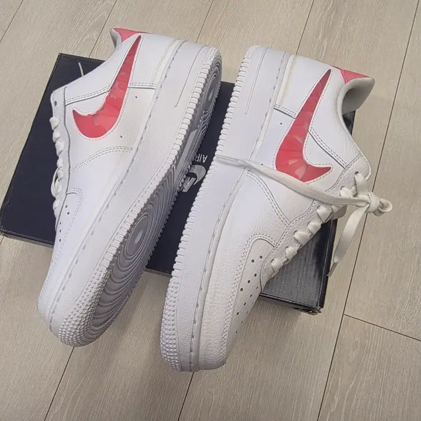 [BUNJANG] Nike Air Force 1 SE Love For All Sneakers / 에어포스 SE 러브포올 W270 팝니다
