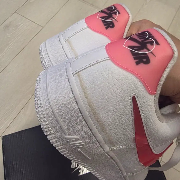 [BUNJANG] Nike Air Force 1 SE Love For All Sneakers / 에어포스 SE 러브포올 W270 팝니다