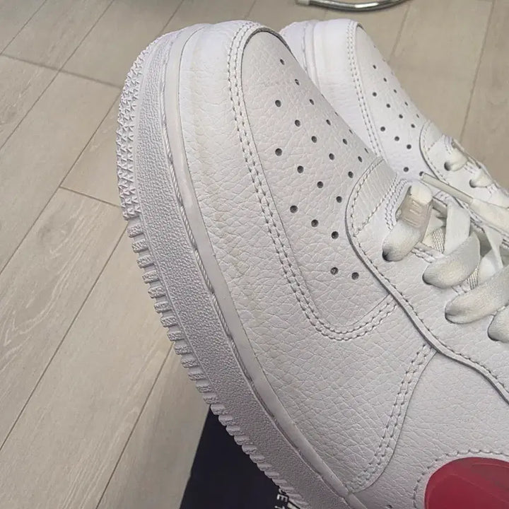 [BUNJANG] Nike Air Force 1 SE Love For All Sneakers / 에어포스 SE 러브포올 W270 팝니다
