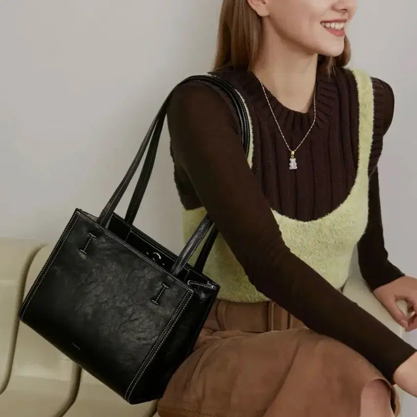 [BUNJANG] Stand Oil Oblong Bag Mini (Black) / 스탠드 오일 오블롱백 미니(블랙)
