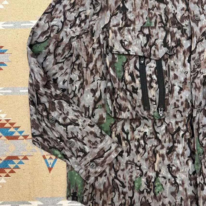 [BUNJANG] South2 West8 Tenkara Trout Shirt / [L] South2 West8 남이서팔 텐가라 트라우트 셔츠