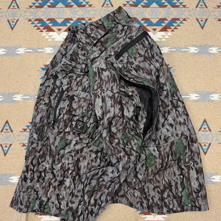 [BUNJANG] South2 West8 Tenkara Trout Shirt / [L] South2 West8 남이서팔 텐가라 트라우트 셔츠