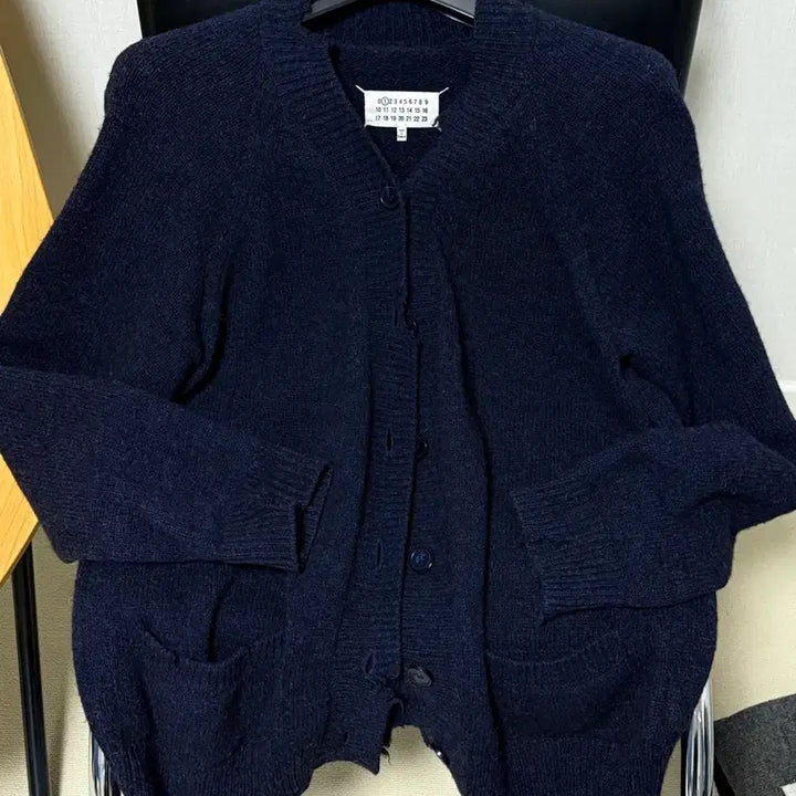 [BUNJANG] Maison Margiela Oversized Distressed Knit Cardigan / 마르지엘라 오버사이즈드 디스 니트 가디건
