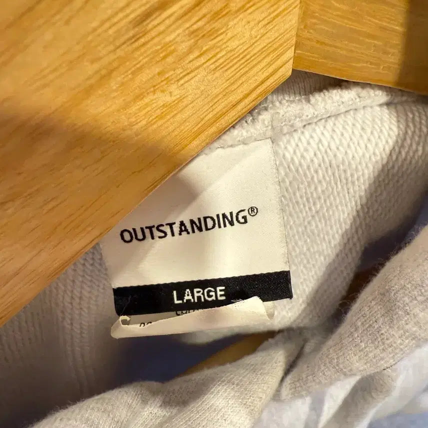 [BUNJANG] Outstanding Navy Logo Melange Hoodie / 아웃스탠딩 네이비 로고 멜란지 후드티