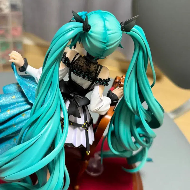 [BUNJANG] Hatsune Miku Rose Cage Scale Figure / 하츠네 미쿠 로즈케이지 스케일 피규어