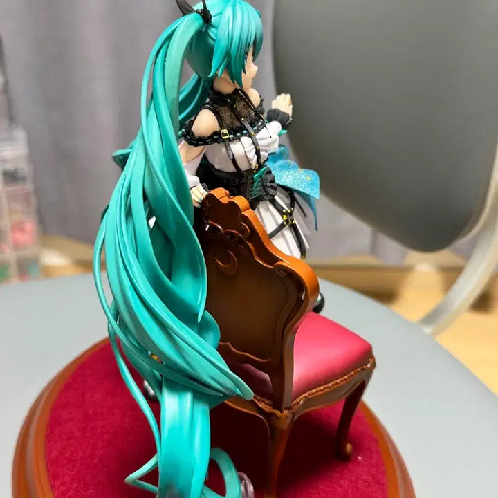 [BUNJANG] Hatsune Miku Rose Cage Scale Figure / 하츠네 미쿠 로즈케이지 스케일 피규어