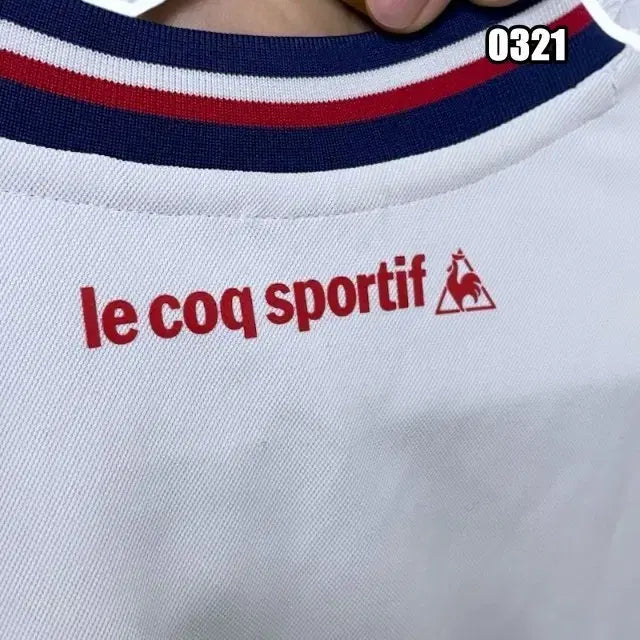 [BUNJANG] Le Coq Sportif Sunday Loose Fit Crop Sweatshirt / S 르꼬끄 선데이 루즈핏 크롭 맨투