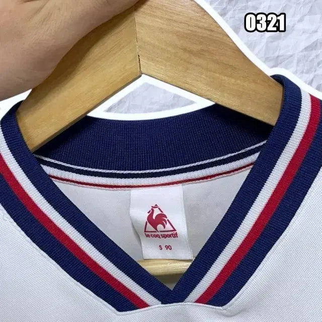 [BUNJANG] Le Coq Sportif Sunday Loose Fit Crop Sweatshirt / S 르꼬끄 선데이 루즈핏 크롭 맨투