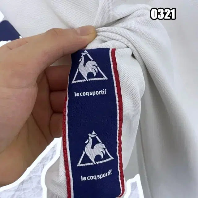 [BUNJANG] Le Coq Sportif Sunday Loose Fit Crop Sweatshirt / S 르꼬끄 선데이 루즈핏 크롭 맨투