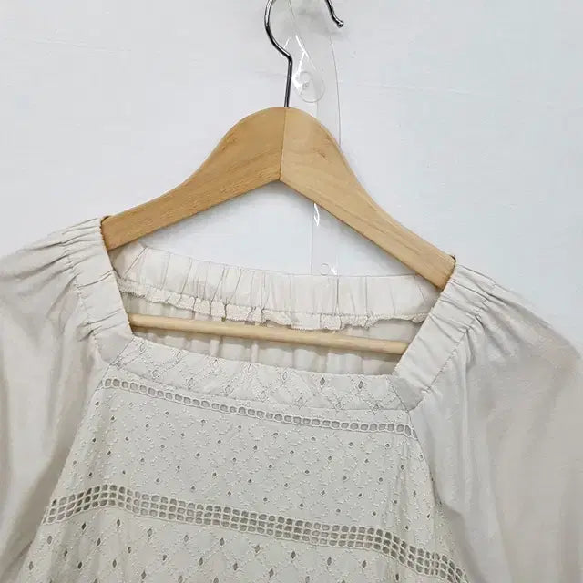 [BUNJANG] IC Blouse Tencel Cotton Top / IC 블라우스