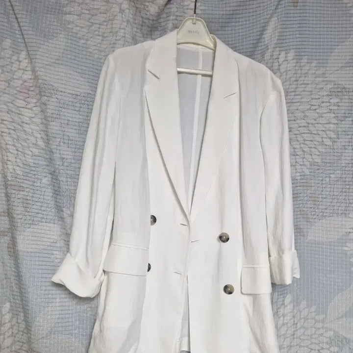 [BUNJANG] White Linen Double Button Jacket / 화이트 린넨 더블 버튼 자켓