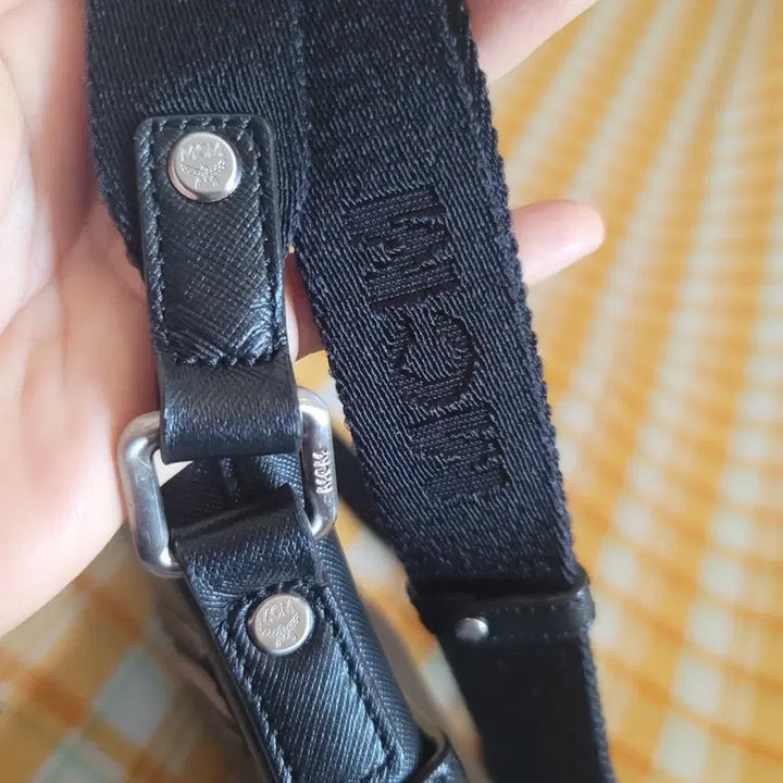 [BUNJANG] MCM Saffiano Crossbody Bag / (정품)MCM사피아노크로스가방